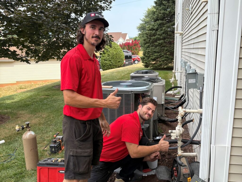 hvac technicians Smock team members smiling