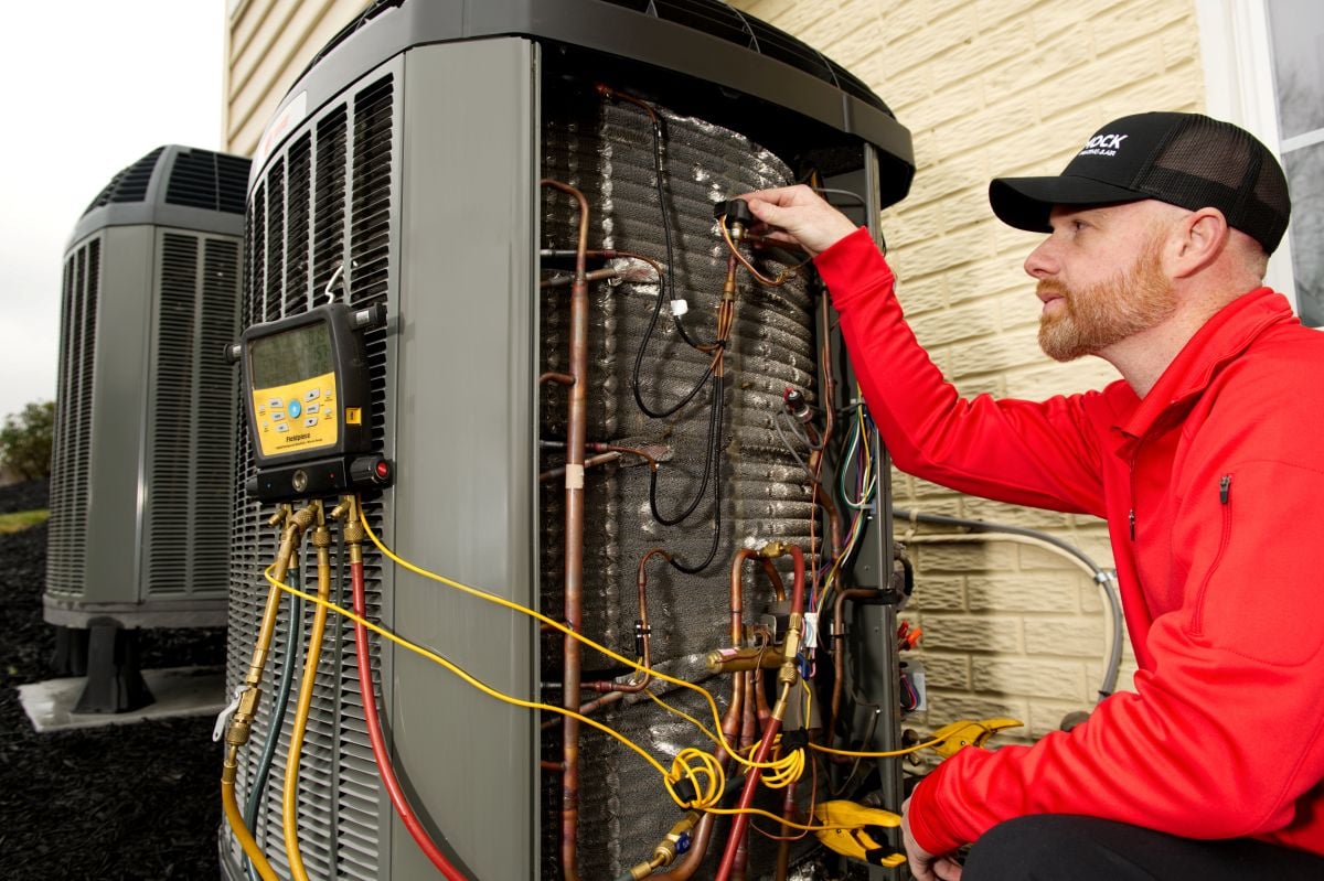 hvac troubleshooting Smock worker fixing unit