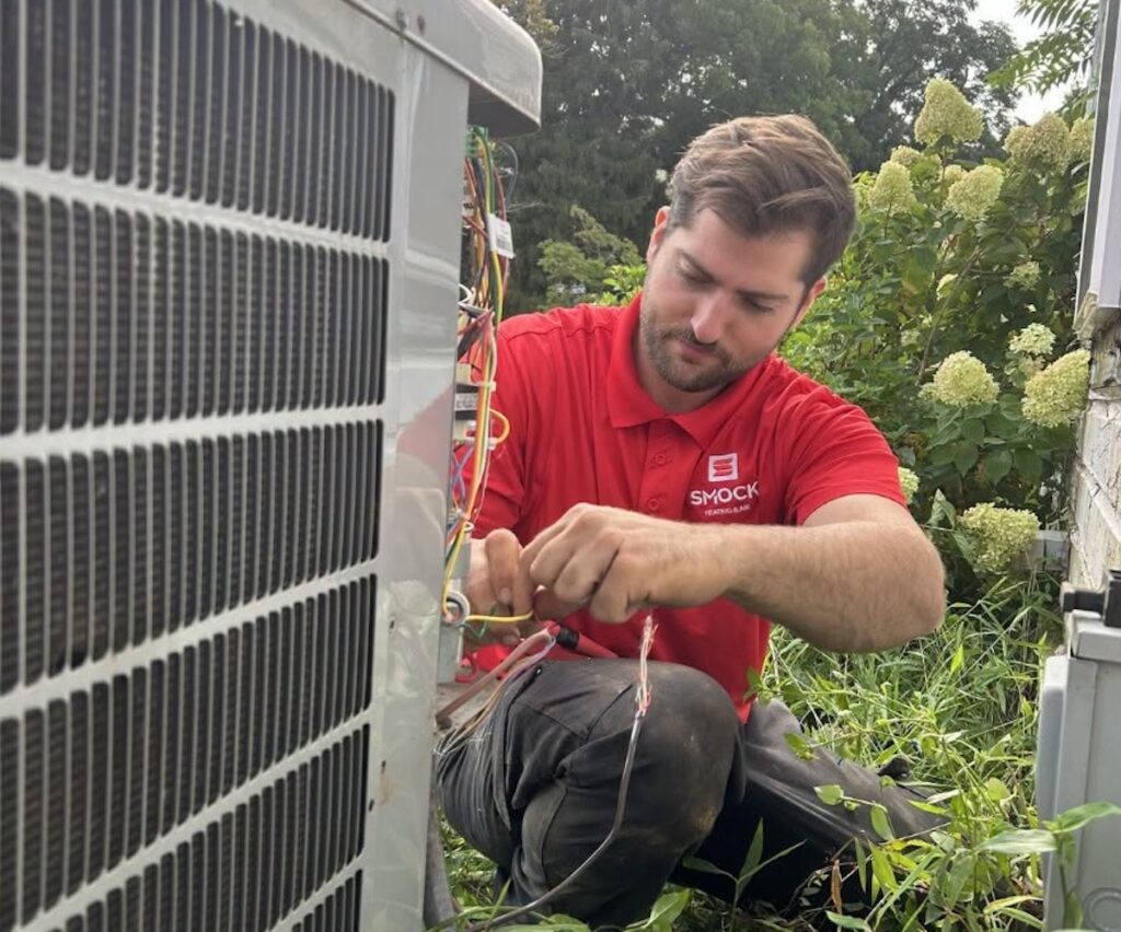 Smock hvac worker